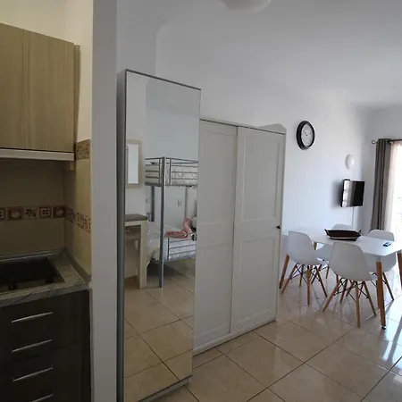 شقة Everything Need. Right Here. *