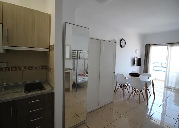 Apartament Everything Need. Right Here. *